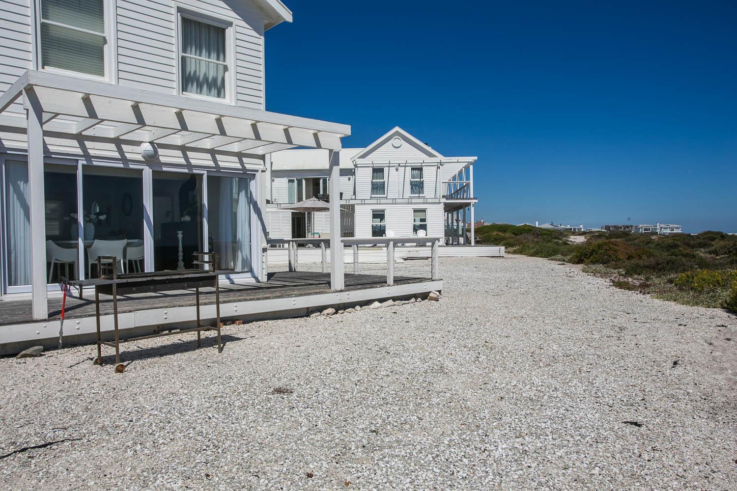 Pearl Bay Beach Home Yzerfontein Exterior photo